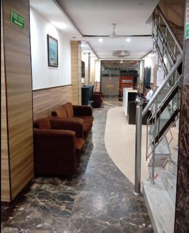 Tjs Royal Hotel Delhi  Ngoại thất bức ảnh