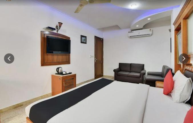 Tjs Royal Hotel Delhi  Ngoại thất bức ảnh